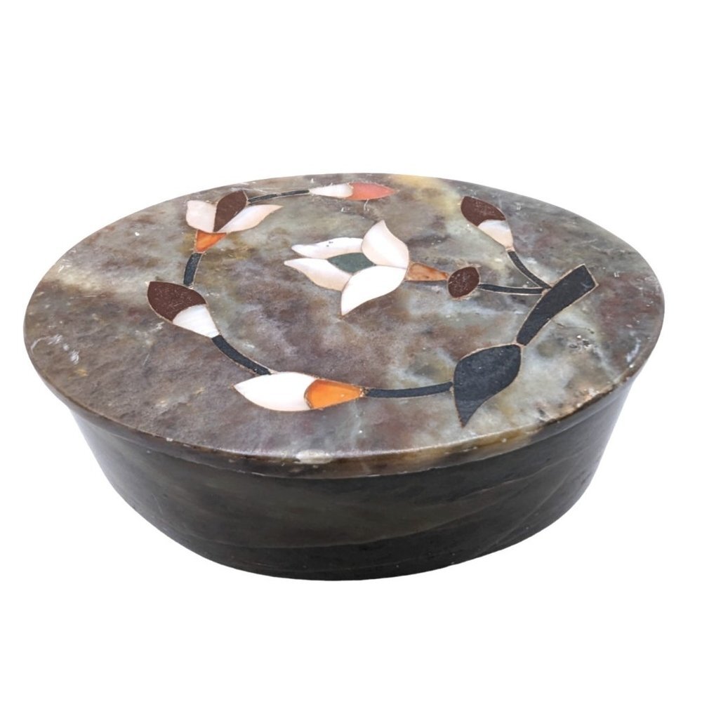 Vintage Oval India Hand Carved Soapstone Inlaid Floral Trinket Jewelry Box